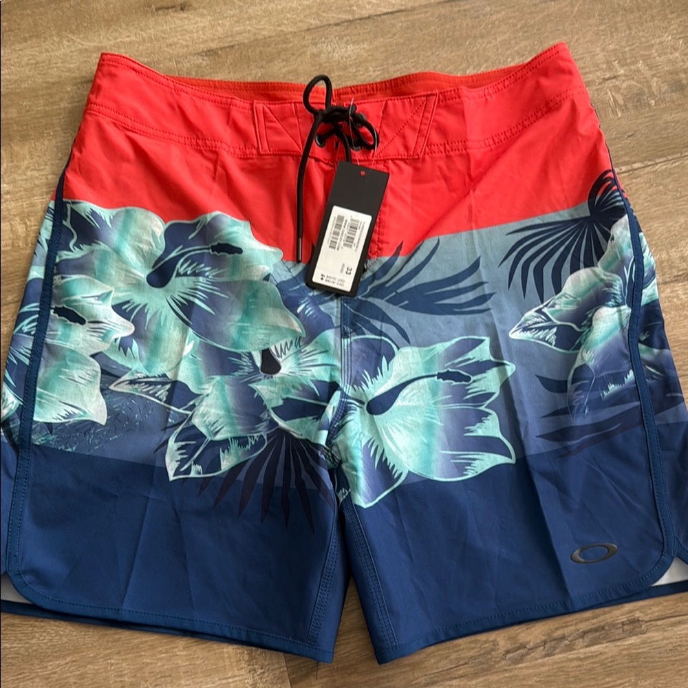 Oakley Men's Red and Blue Floral Swim Shorts